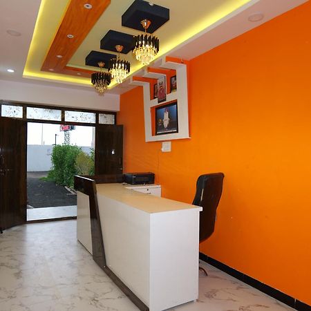Hotel New 712 Aurangabad  Buitenkant foto