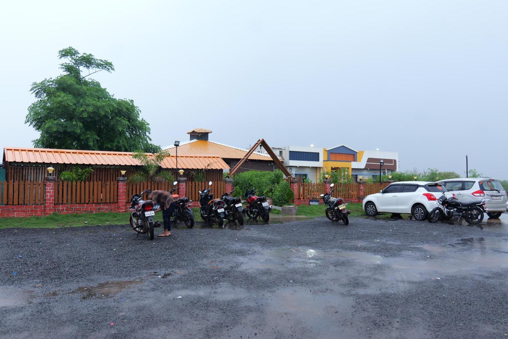 Hotel New 712 Aurangabad  Buitenkant foto